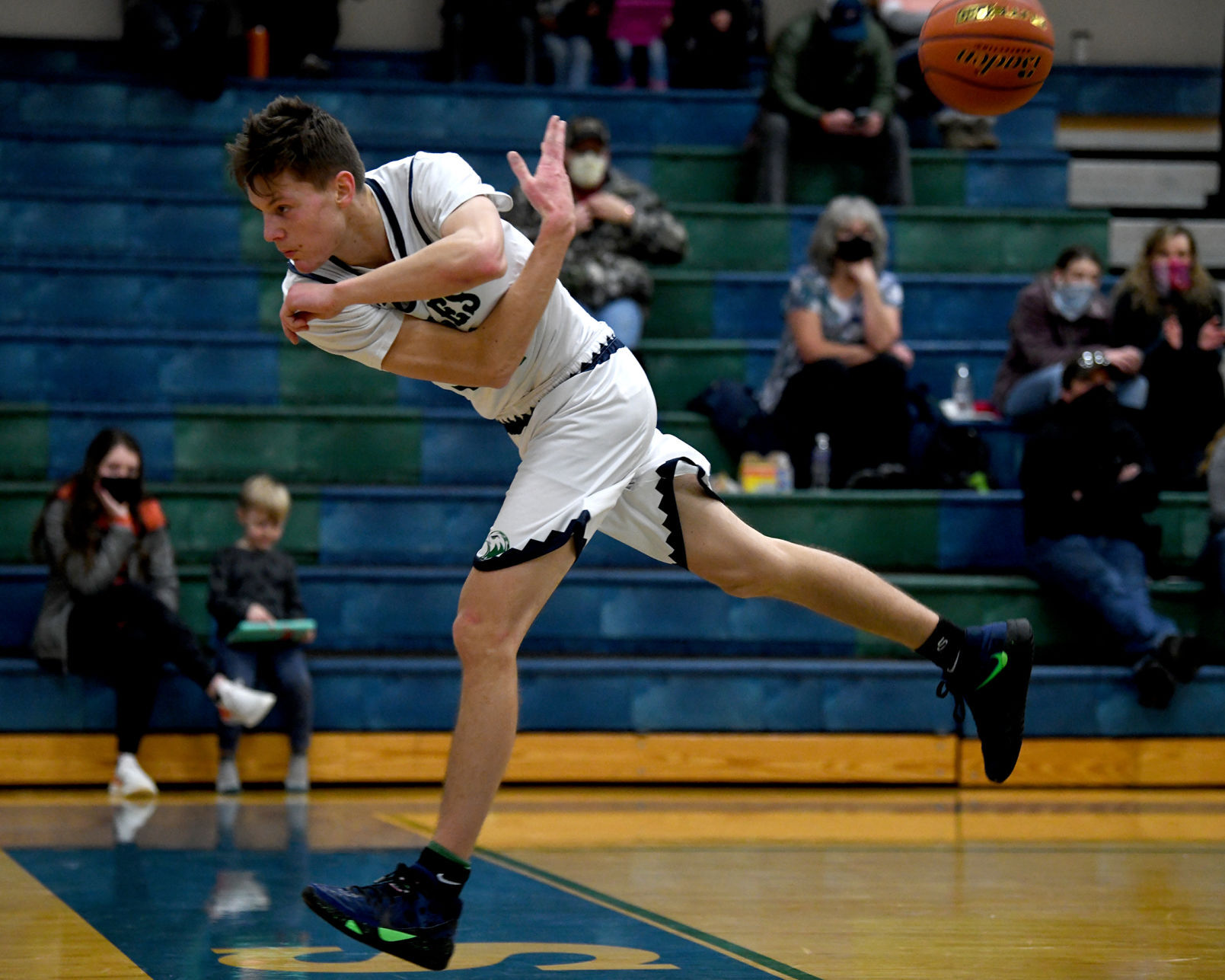 Valley Christian vs. Lincoln 05